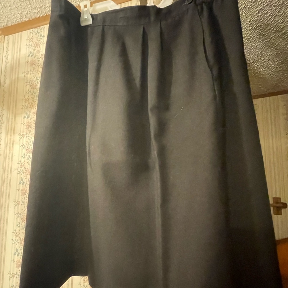 Leslie Fay Skirt
